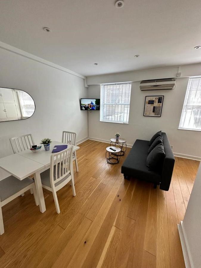 2B Soho Studios By Indigo Flats Sleeps 4 London Exteriör bild
